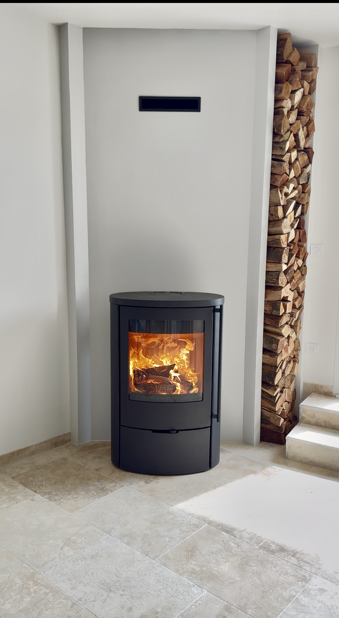 Installation d’un Poêle à Bois Scandinave à Bourg Les Valence dans la Drôme