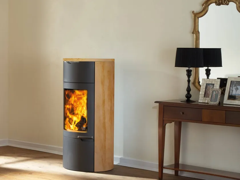Poêle à bois Austroflamm Uno Xtra chez Poêle & Ambiance sur Valence (Drôme Ardèche)