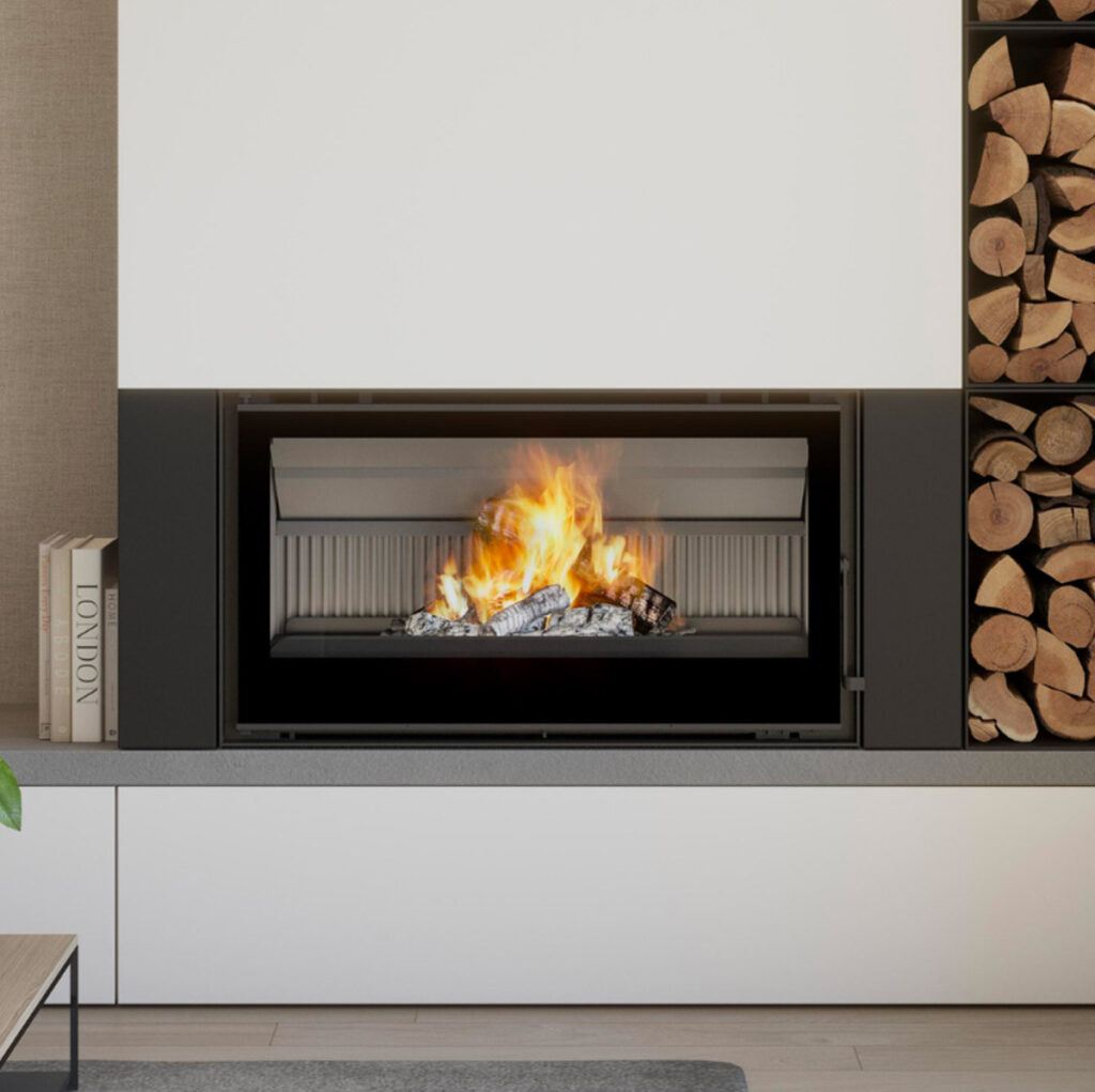 Insert et foyer à bois Chama Crystal 88 Fonte chez Poêle & Ambiance sur Valence (Drôme Ardèche)