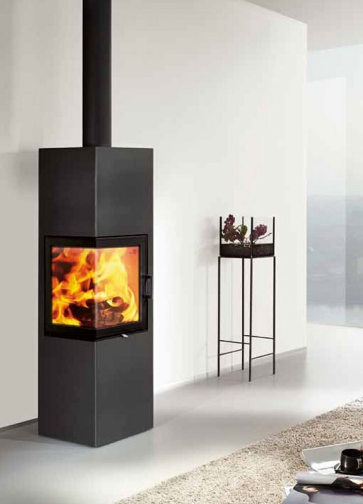 Poêle à bois Austroflamm Slim 2.0 chez Poêle & Ambiance sur Valence (Drôme Ardèche)