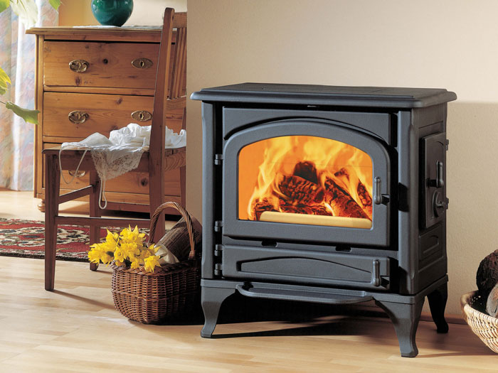 Poêle à bois Austroflamm Wien chez Poêle & Ambiance sur Valence (Drôme Ardèche)